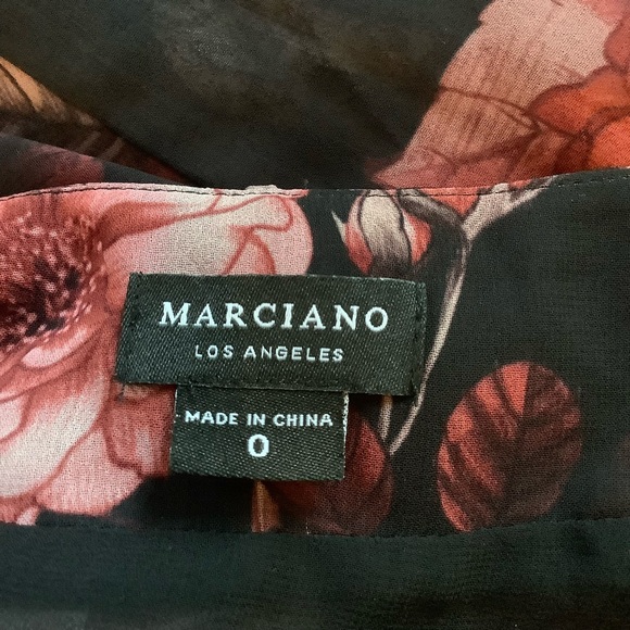 Marciano Black Floral Belted Lined Wrap Skirt Size 0 Asymmetrical Side Zip - Picture 7 of 9